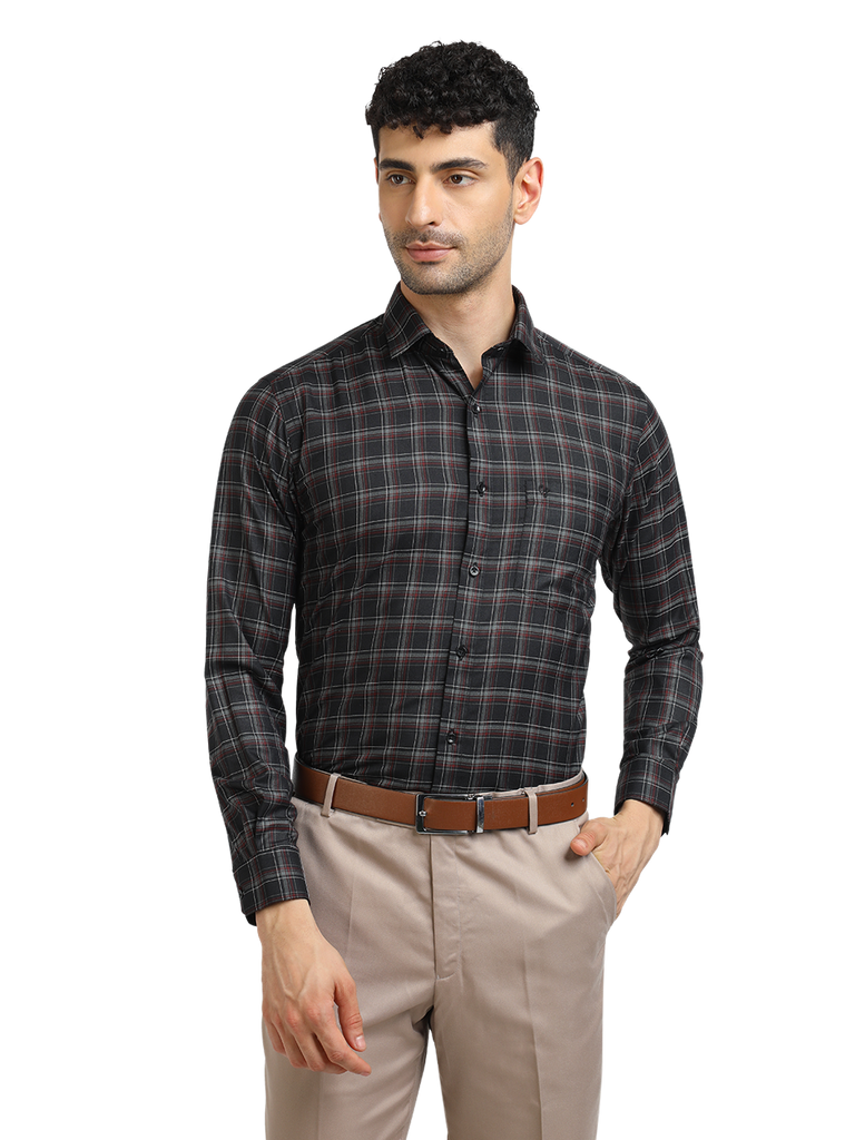 Model wearing Clarke Gable's Black With Maroon Checked Formal Shirt in a casual setting