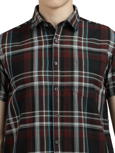 Model wearing Clarke Gable's Black With Maroon Checked Semi Casual Shirt in a casual setting