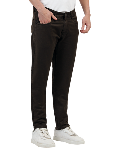 Model wearing Clarke Gable's Coolmax Coffee Skinny Fit Jeans in a casual setting