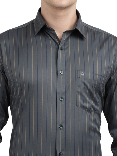 Model wearing Clarke Gable's Dark Grey Striped Formal Shirt in a casual setting