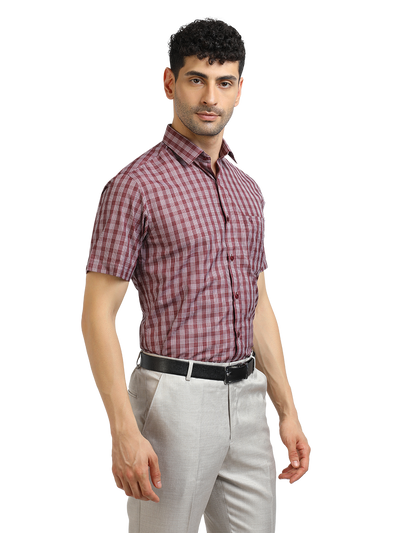 Model wearing Clarke Gable's Dark Red With White Checked Formal Shirt in a casual setting