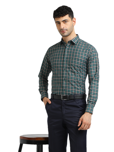 Model wearing Clarke Gable's Green With White Checked Formal Shirt in a casual setting
