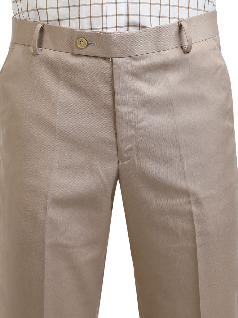 Model wearing Clarke Gable's Light Beige Sharp Fit Trousers in a casual setting