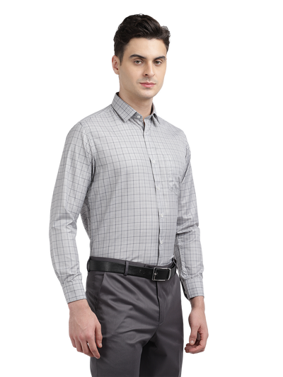 Model wearing Clarke Gable's Light Grey With Black Checked Formal Shirt in a casual setting