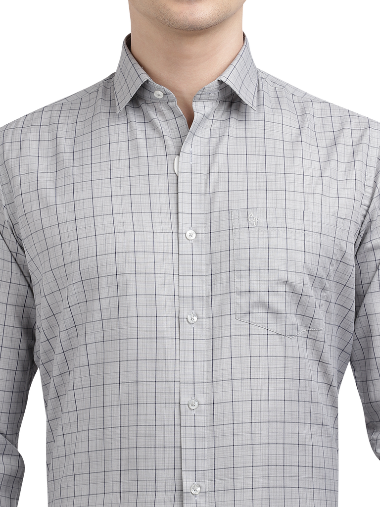 Model wearing Clarke Gable's Light Grey With Black Checked Formal Shirt in a casual setting