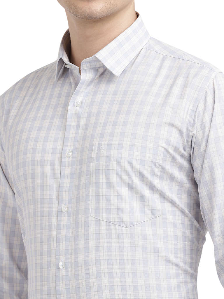 Model wearing Clarke Gable's Light Grey With White Checked Formal Shirt in a casual setting