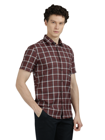Model wearing Clarke Gable's Maroon With White Checked Semi Casual Shirt in a casual setting
