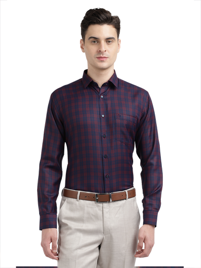 Model wearing Clarke Gable's Navy Blue With Red Checked Formal Shirt in a casual setting