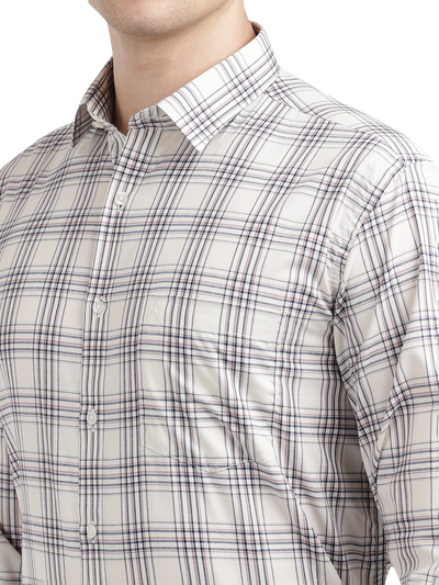 Model wearing Clarke Gable's Off-White With Brown Checked Formal Shirt in a casual setting