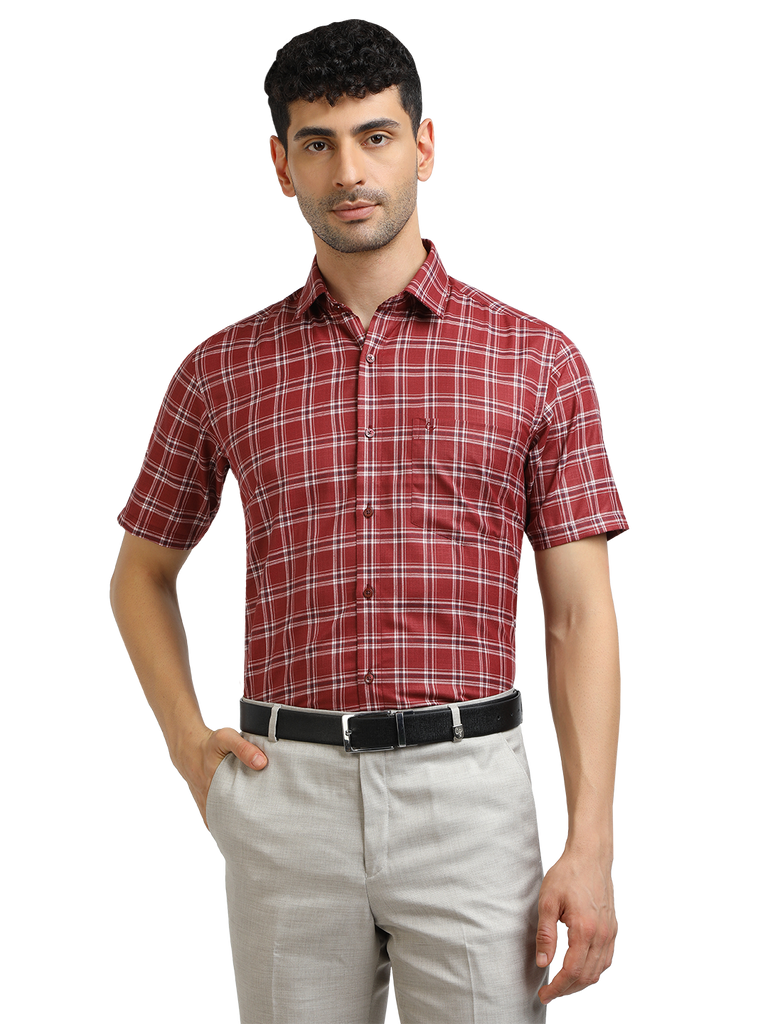 Model wearing Clarke Gable's Red With White Checked Formal Shirt in a casual setting