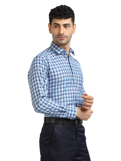 Model wearing Clarke Gable's Sky Blue With White Checked Formal Shirt in a casual setting