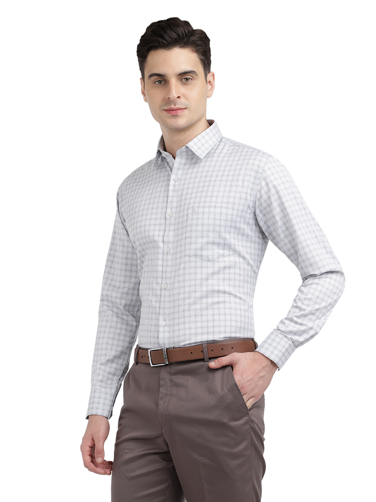 Model wearing Clarke Gable's White With Light Grey Checked Formal Shirt in a casual setting